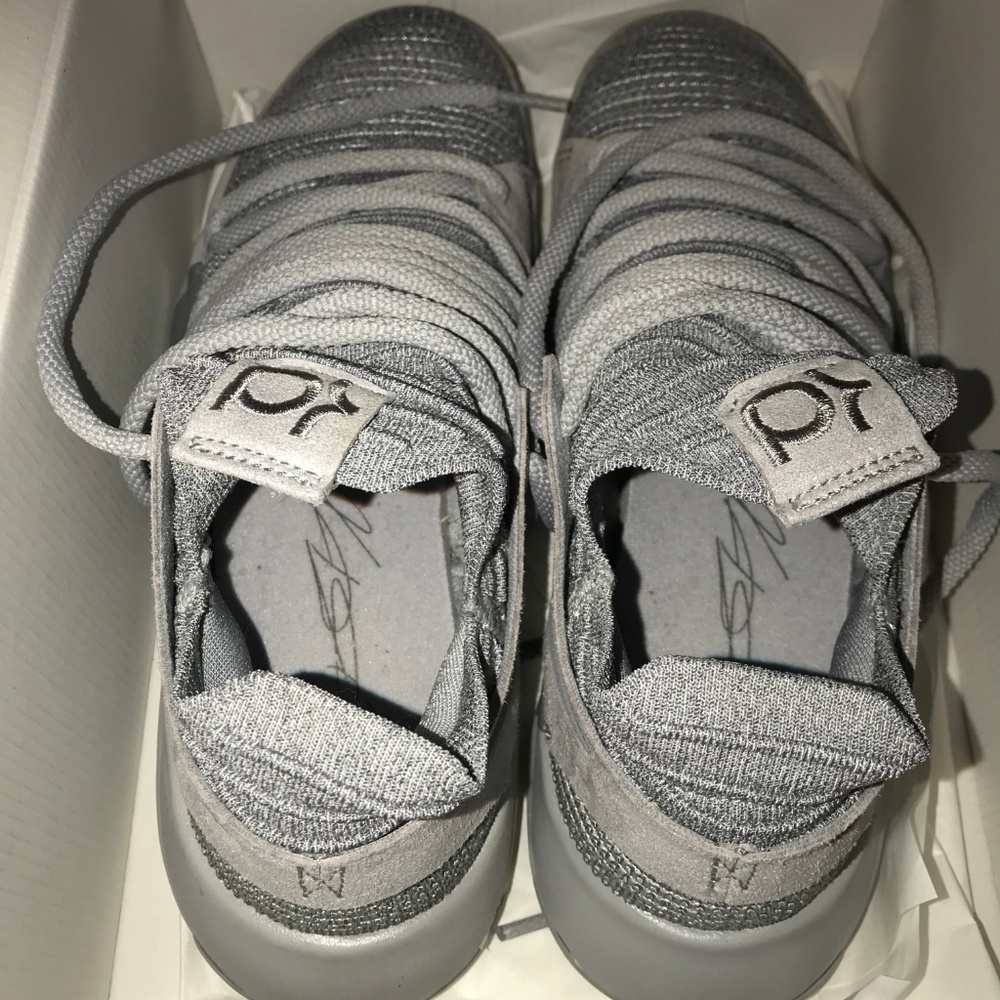 kevin durant zoom 10